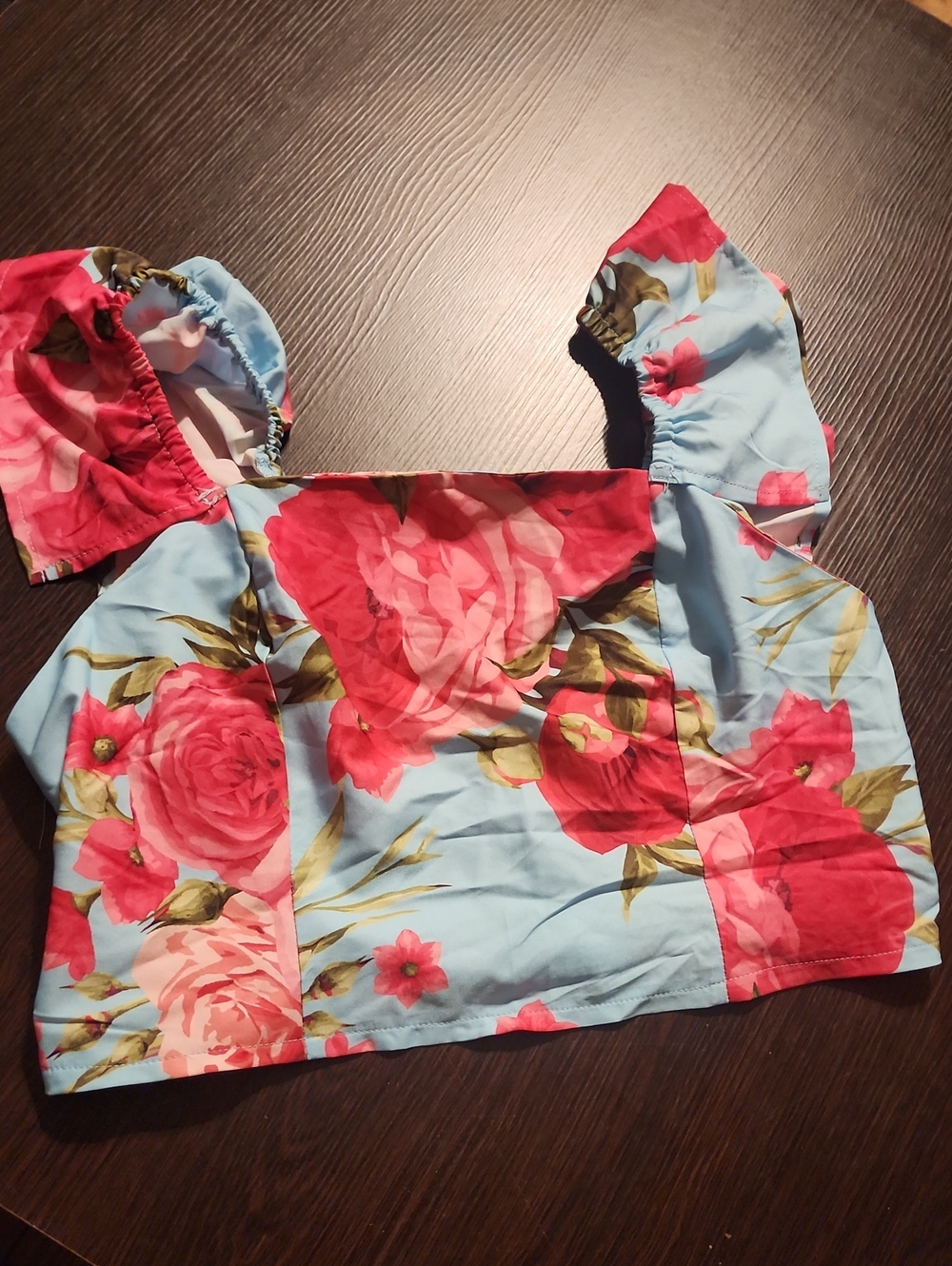 Floral Off-Shoulder Crop Top - Blue with Pink Rose Print